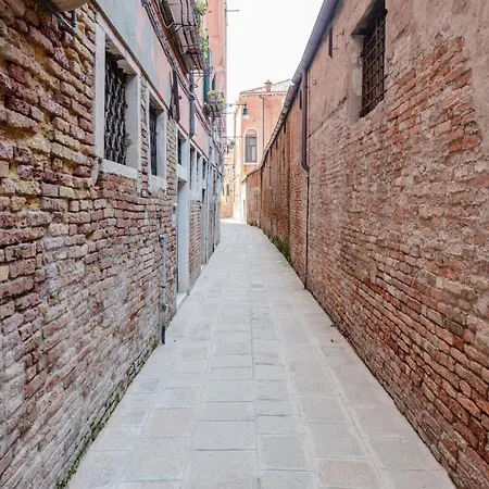 Apartment Lovely & Roomy Venetian X5! Venice